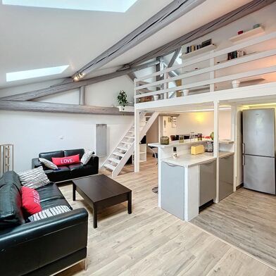 Appartement 4 pièces 1200 €