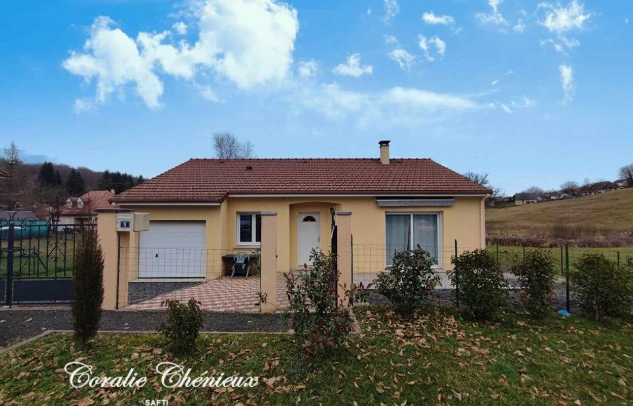 maison 4 pièces 90 m2 à vendre à Champagnac (15350)