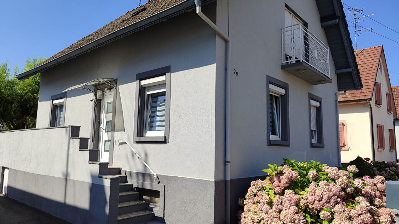 maison 5 pièces 94 m2 à vendre à Village-Neuf (68128)