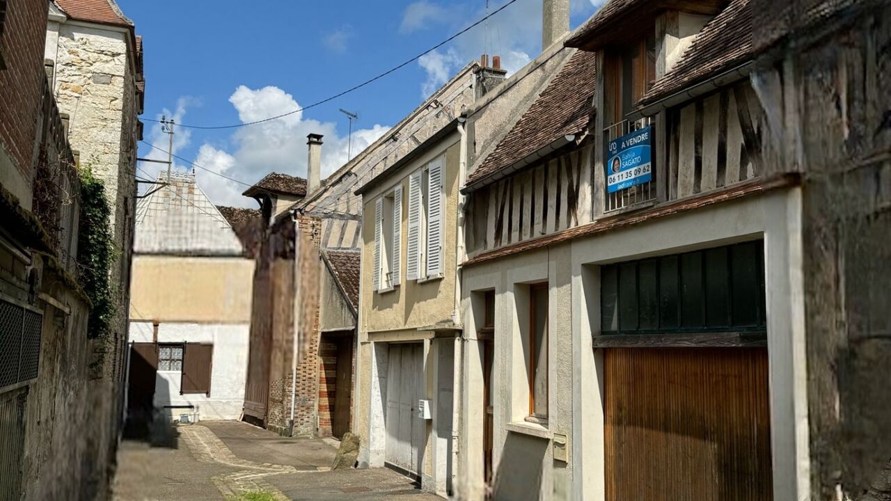 maison 5 pièces 101 m2 à vendre à Bray-sur-Seine (77480)