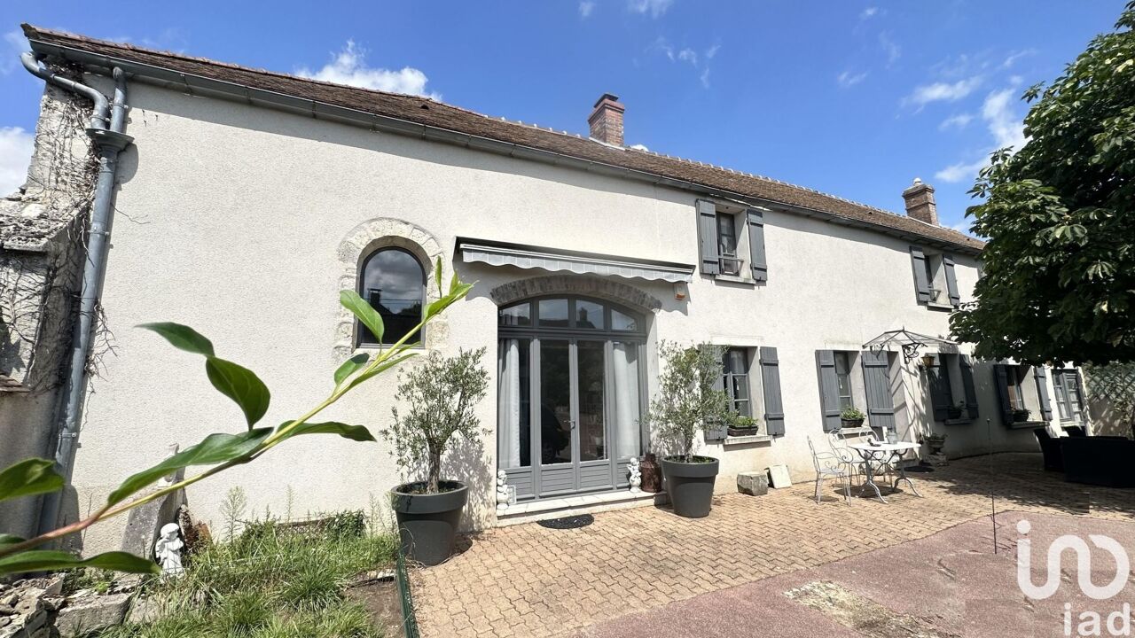 maison 7 pièces 201 m2 à vendre à Château-Landon (77570)