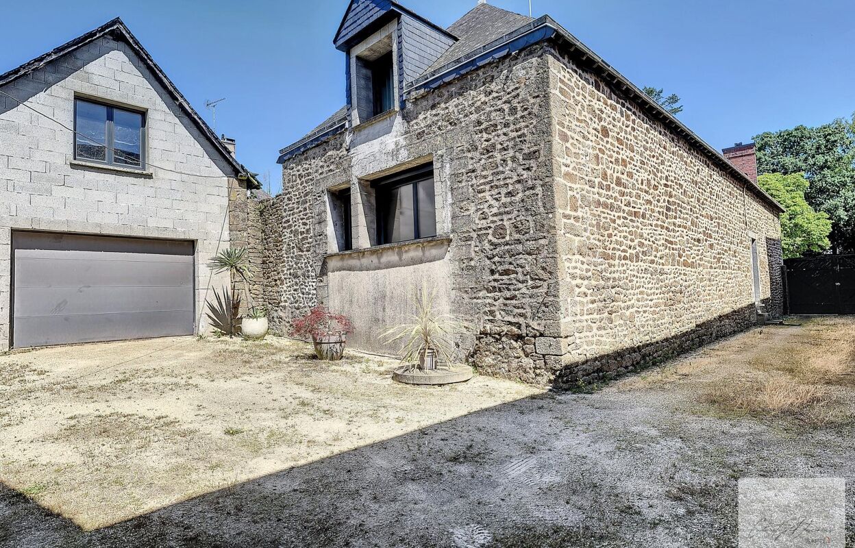 maison 6 pièces 180 m2 à vendre à Saint-Denis-de-Gastines (53500)