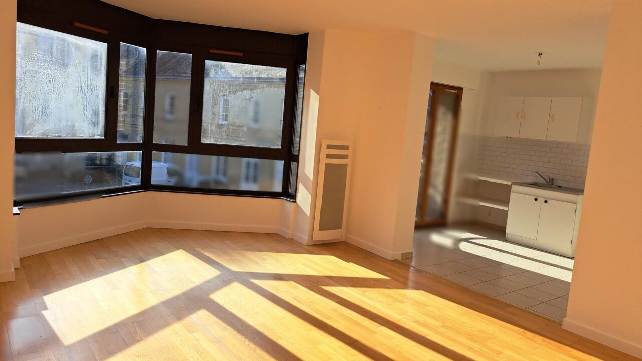 appartement 3 pièces 70 m2 à vendre à Bergues (59380)