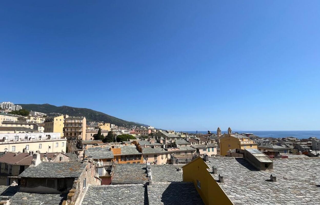 appartement 5 pièces 130 m2 à vendre à Bastia (20200)