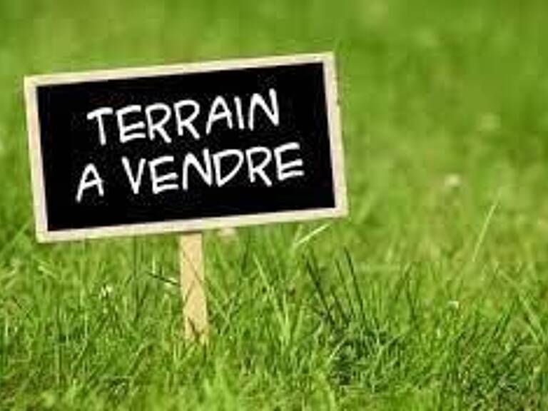 Terrain LE CHATEAU D'OLERON — photo 1
