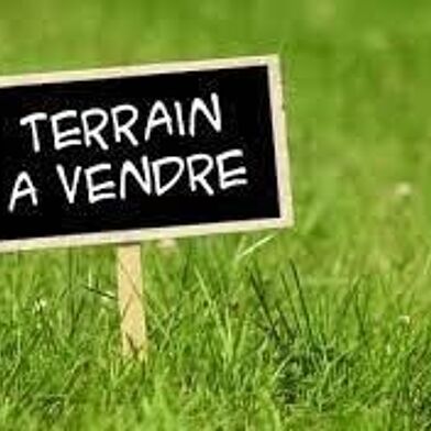 Terrain  127200 €