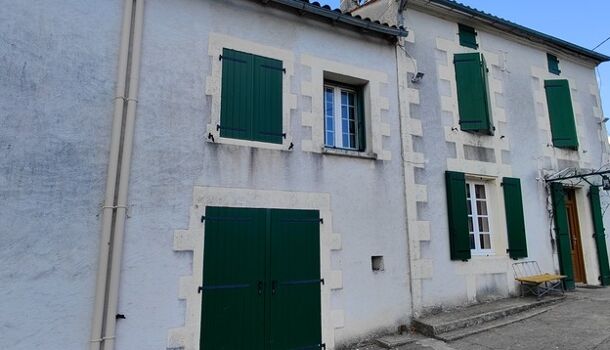 Villa / Maison 6 pièces  à vendre Montignac-Charente 16330