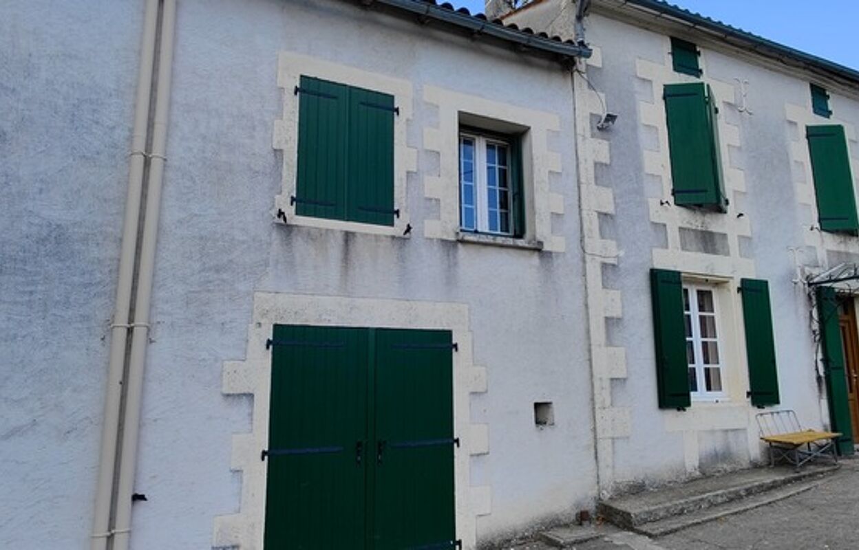 maison 6 pièces 70 m2 à vendre à Montignac-Charente (16330)