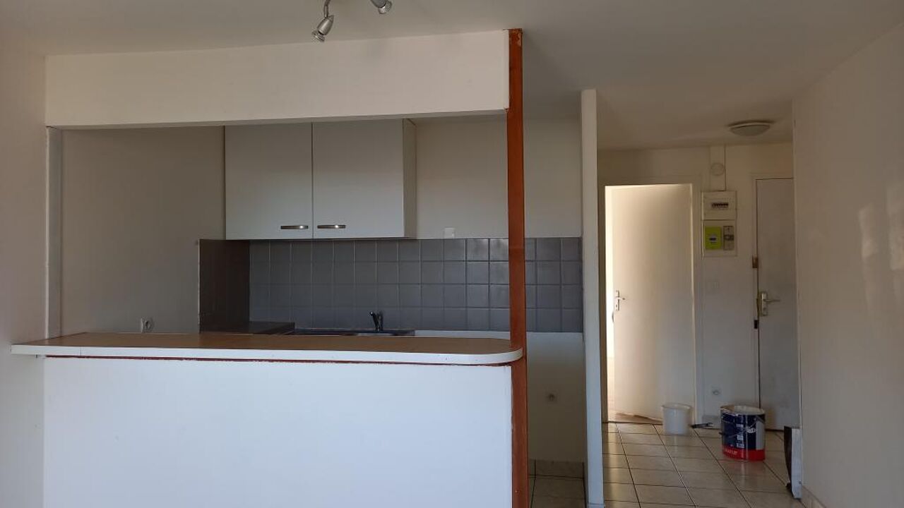 appartement 2 pièces 39 m2 à louer à Dun-le-Palestel (23800)