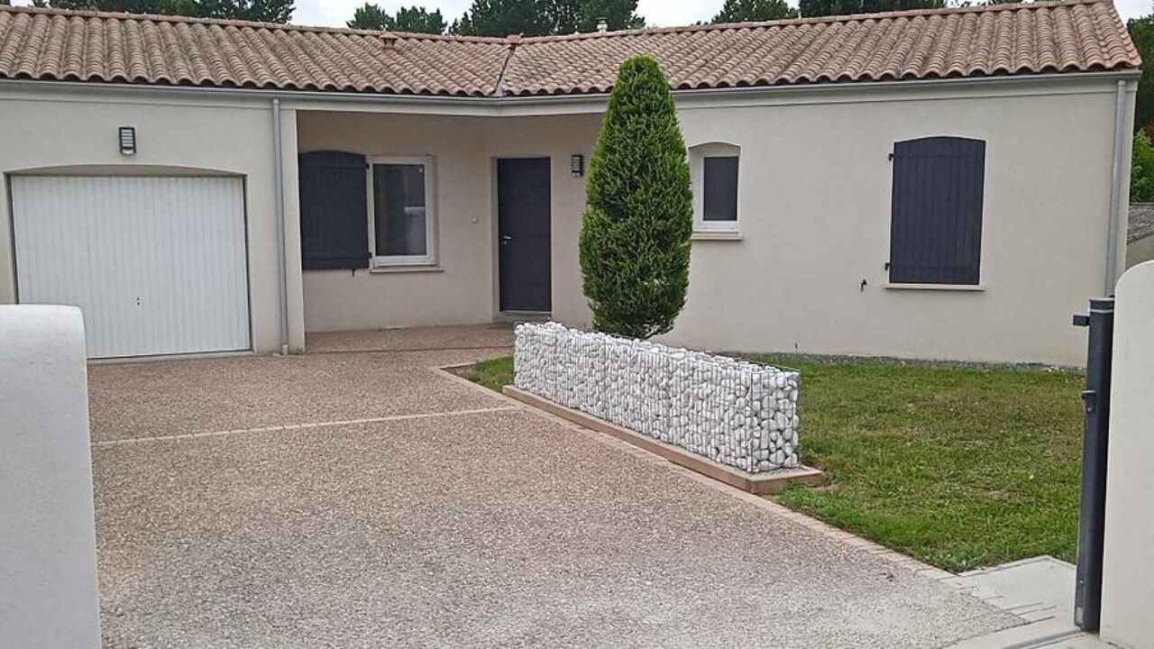 maison 3 pièces 85 m2 à louer à Courcelles (17400)