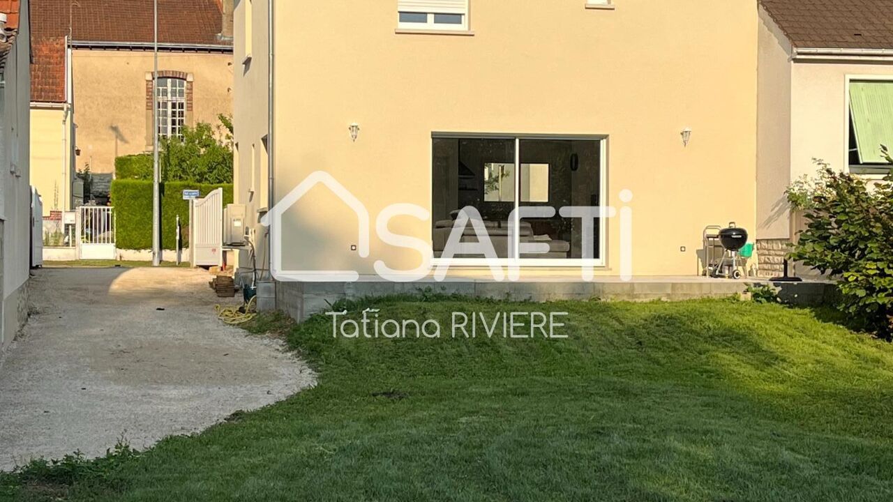 maison 5 pièces 102 m2 à vendre à Montargis (45200)