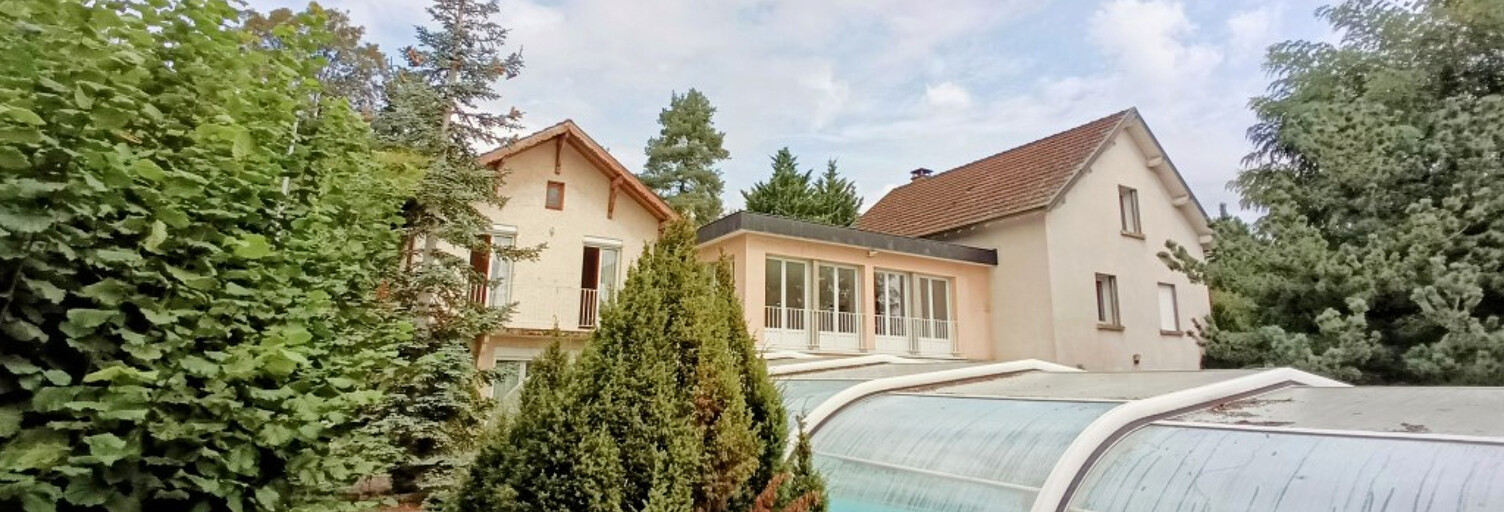 Maison 9 Pièces 240 m² à vendre à Arc-lès-Gray (70100)