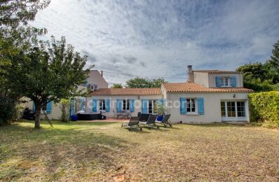 vente maison 698 625 € à proximité de Sainte-Soulle (17220)