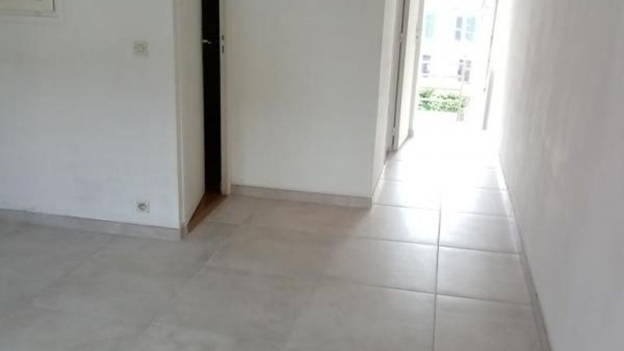 appartement 2 pièces 45 m2 à louer à Nemours (77140)