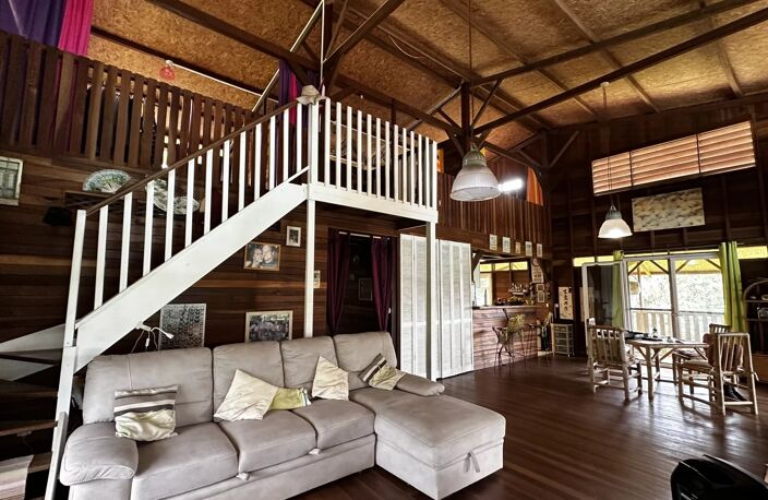 VOTRE MAISON EN BOIS PERCHÉE SUR LES HAUTEURS DE LA POINTE MARIPA — photo 4