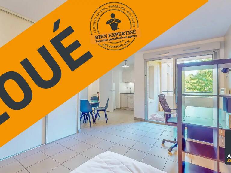 Appartement T1  meublé au centre de Saint-Genis-Laval — photo 1