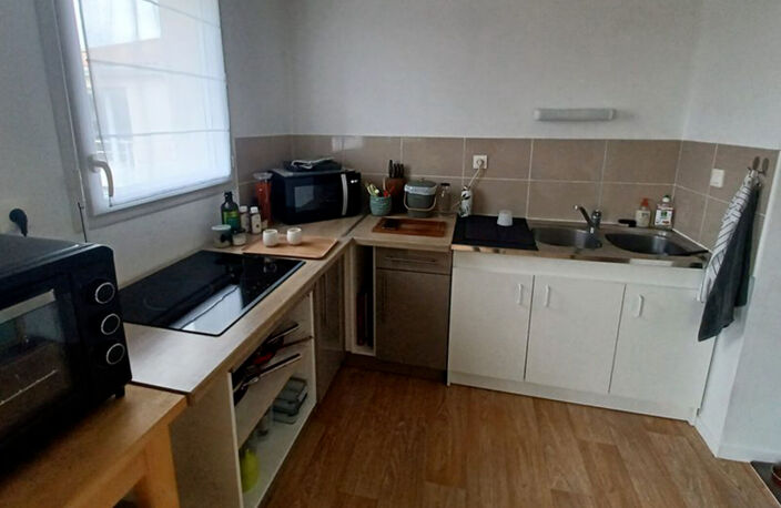A VENDRE  L'HOUMEAU APPARTEMENT  2 PIECES  45 M2 AVEC TERRASSE — photo 4