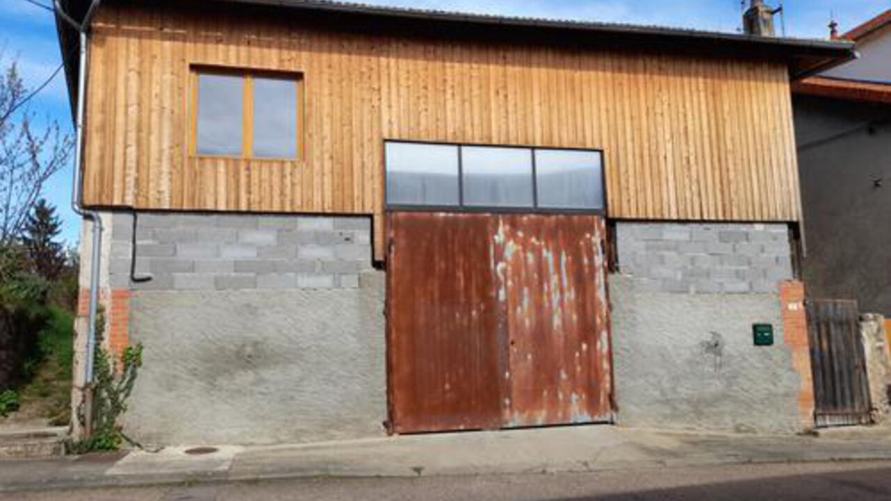 local industriel  pièces 230 m2 à vendre à La Pacaudière (42310)