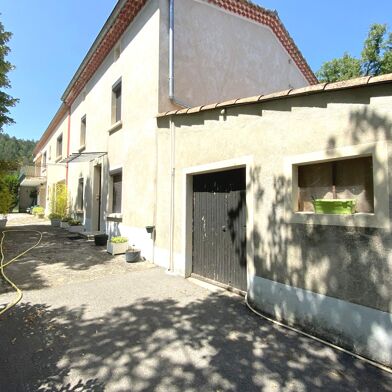 Maison 10 pièces 200 m²