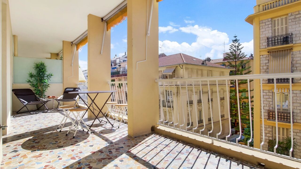 appartement 2 pièces 58 m2 à vendre à Nice (06000)