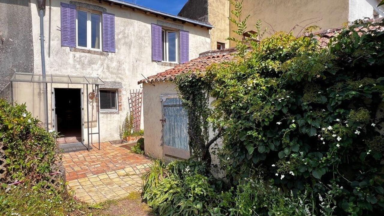 maison 4 pièces 116 m2 à vendre à Fénery (79450)