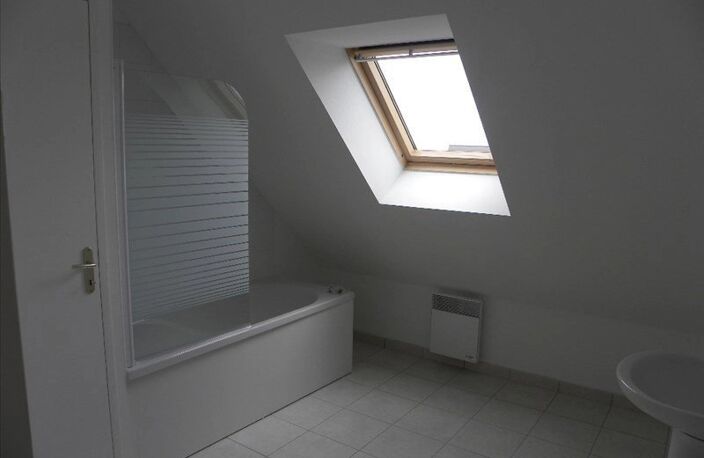 A LOUER MAISON LANGUEUX — photo 4