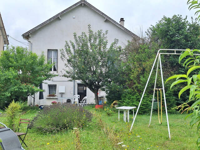 MAISON JOIGNY DE 3 A 4 CHAMBRES,SUR TERRAIN DE 577M2 ARBORE — photo du bien