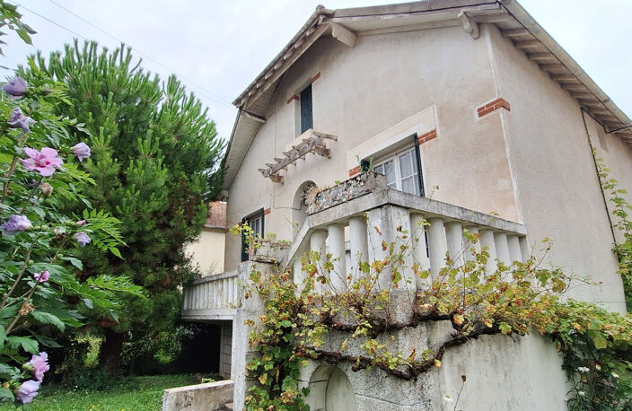 MAISON JOIGNY DE 3 A 4 CHAMBRES,SUR TERRAIN DE 577M2 ARBORE — photo 2