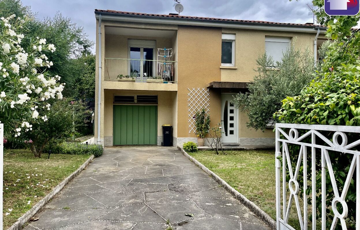 maison 5 pièces 111 m2 à vendre à Pamiers (09100)