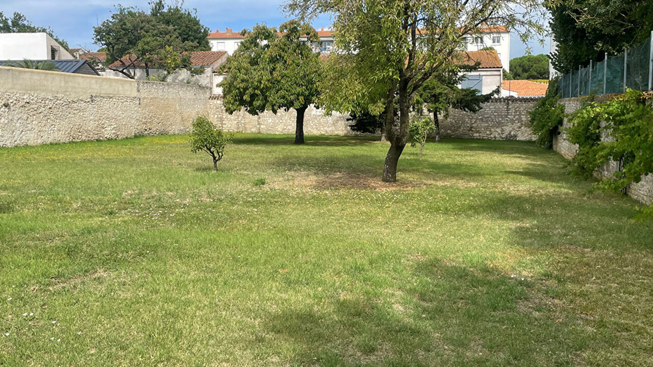 terrain  pièces 1094 m2 à vendre à La Rochelle (17000)