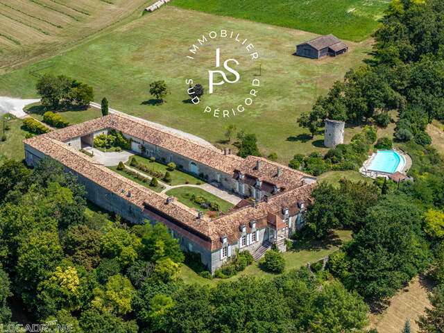 Magnifique Château à Monflanquin — photo du bien