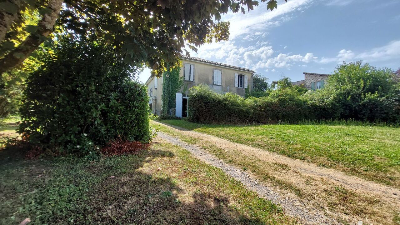 maison 8 pièces 133 m2 à vendre à Vayres (87600)