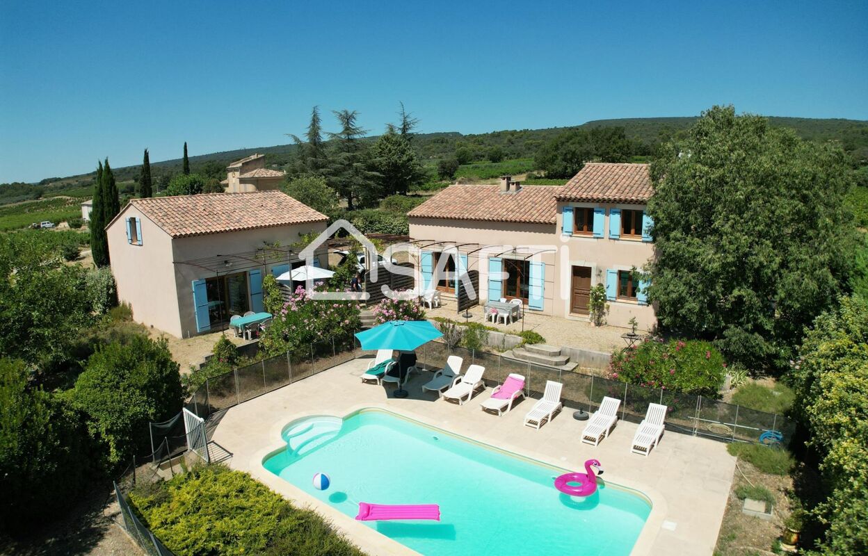 maison 11 pièces 195 m2 à vendre à Saint-Saturnin-Lès-Apt (84490)