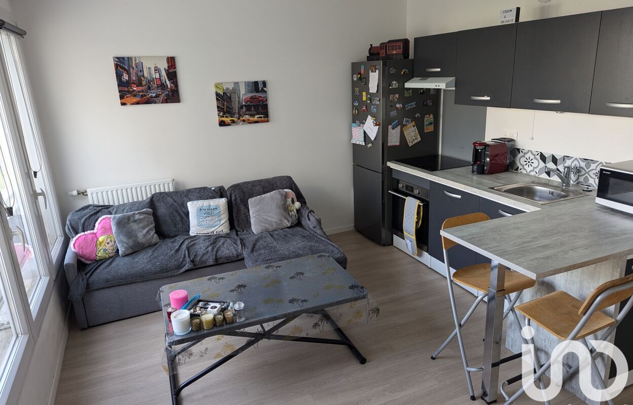 appartement 2 pièces 39 m2 à vendre à Melun (77000)