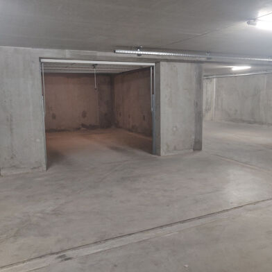 Garage  140 €