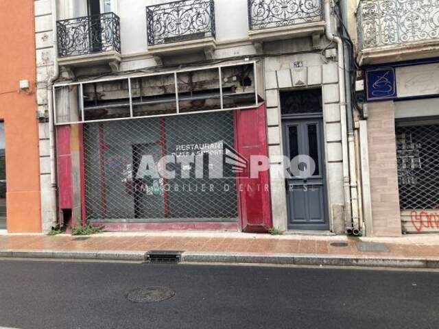 Murs Commerciaux à louer — photo du bien