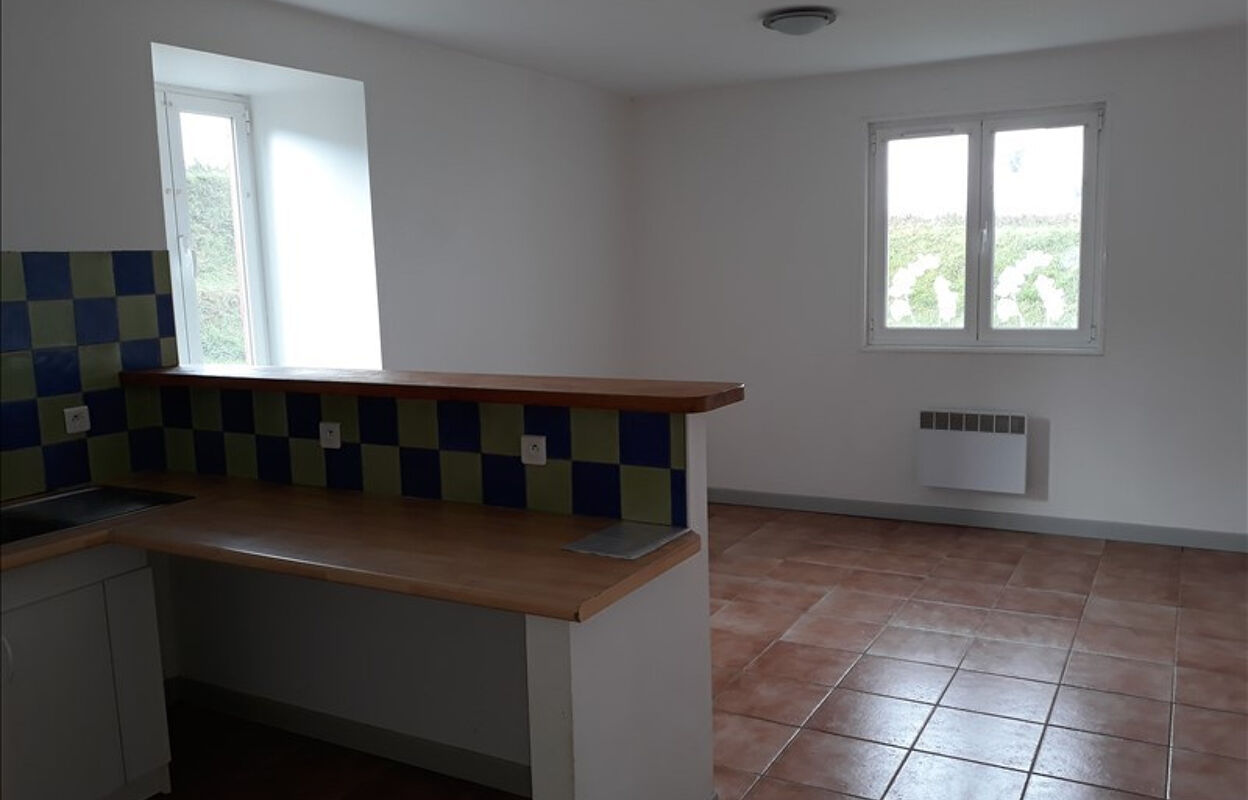 appartement 3 pièces 77 m2 à louer à Saint-Palais (64120)