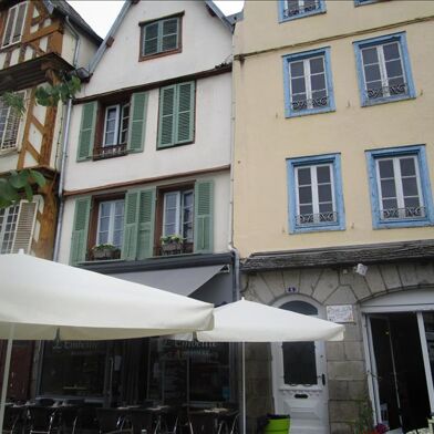 Immeuble  316500 €