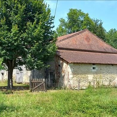 Maison 4 pièces 77350 €