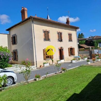 Maison 5 pièces 263940 €