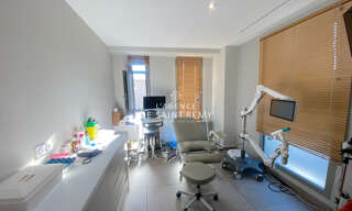 Commerce  120 m² à vendre à Saint-Rémy-de-Provence (13210)