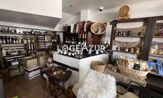 Commerce  60 m² à vendre à Antibes (06160)