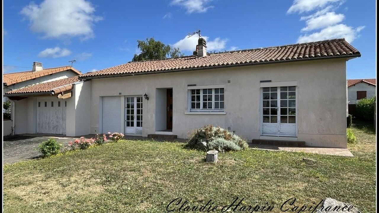 maison 5 pièces 114 m2 à vendre à Parthenay (79200)