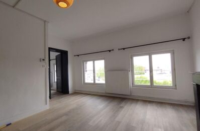 location appartement 600 € CC /mois à proximité de La Sentinelle (59174)