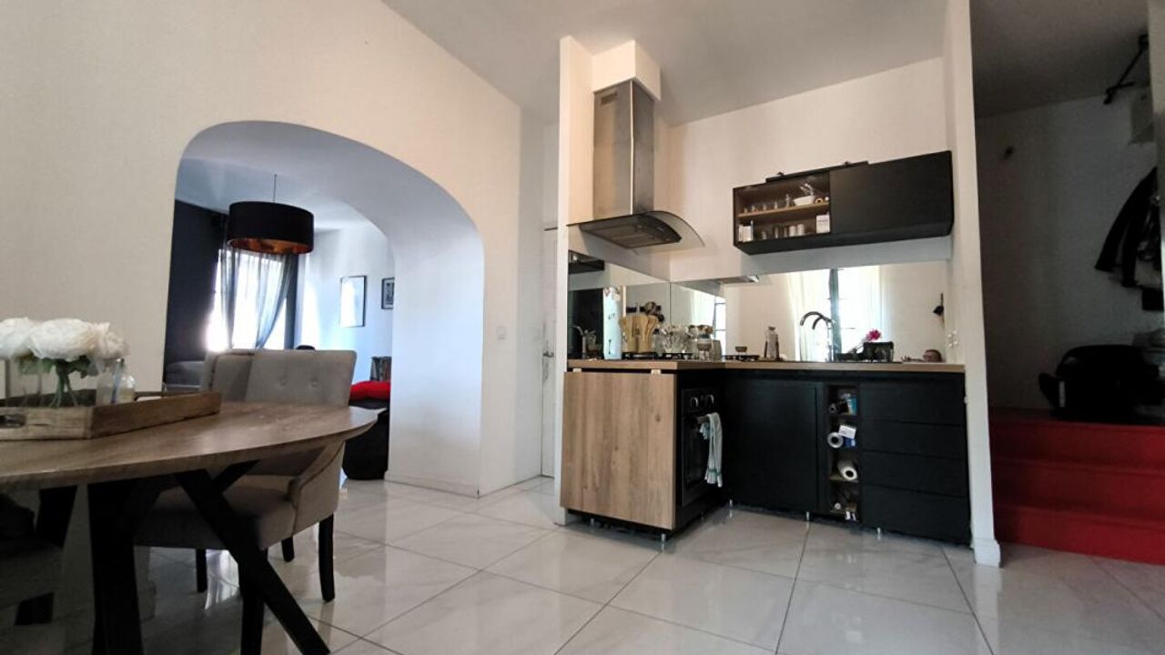 maison 6 pièces 127 m2 à vendre à Laudun-l'Ardoise (30290)