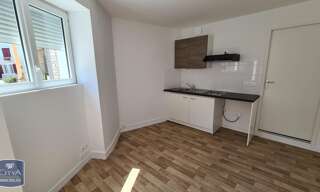 Appartement 1 Pièce 16 m² à louer à Lusignan (86600)