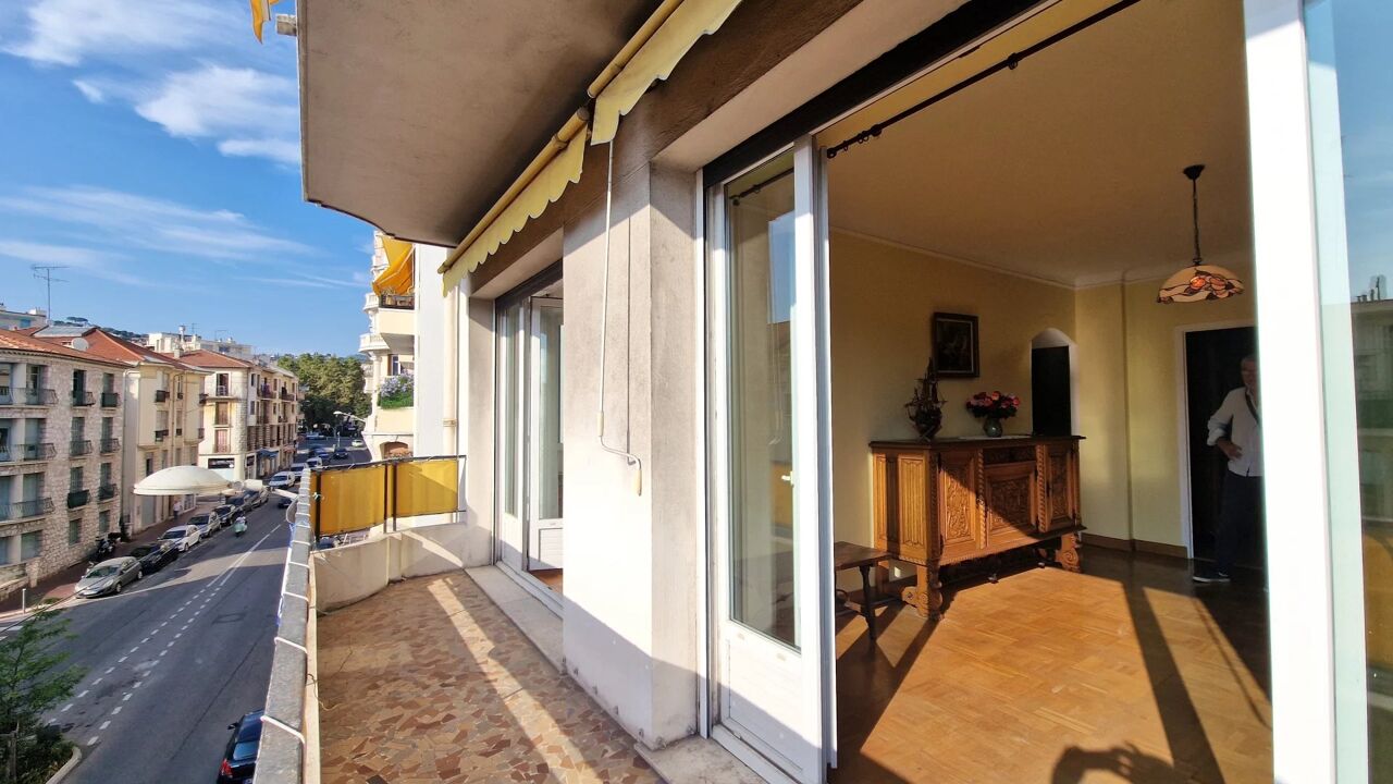 appartement 3 pièces 57 m2 à vendre à Nice (06100)