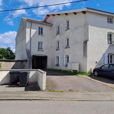 Appartement 3 pièces 584 €