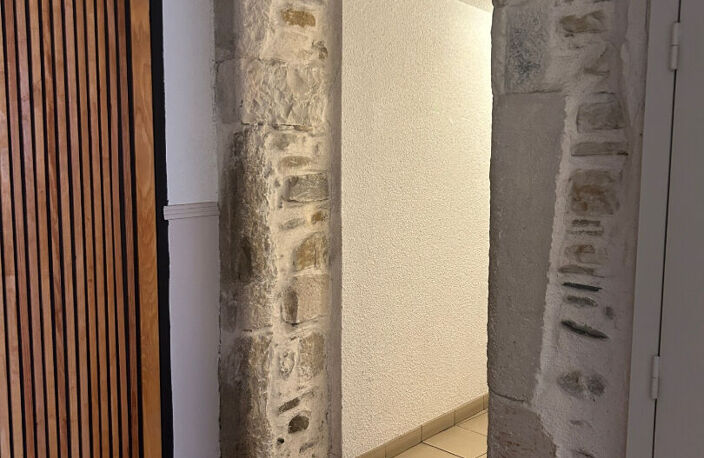 T3 parfait état en hyper centre de Nay au calme — photo 2