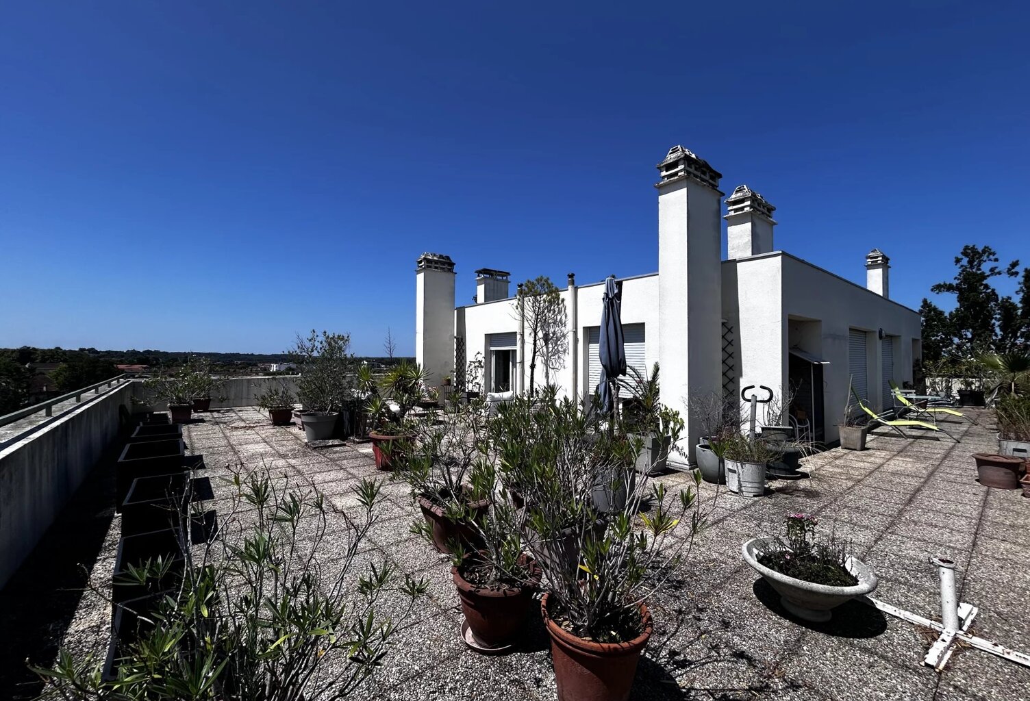 Appartement T3 toit terrasse — photo 1